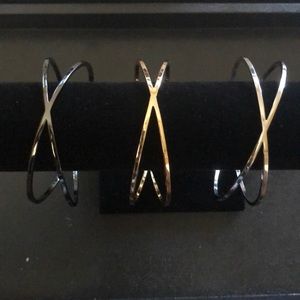 Multi color bangle set